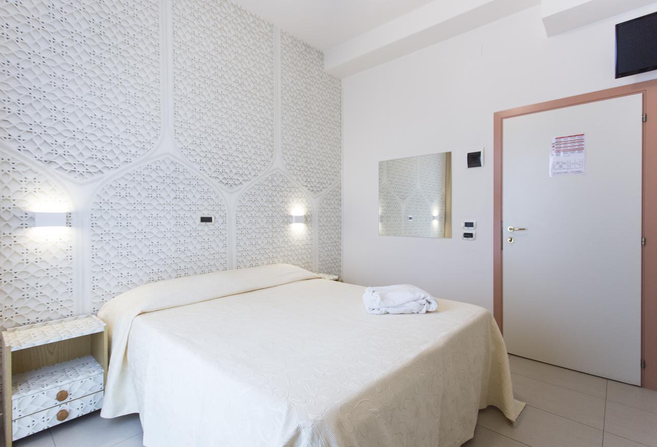 Sirena Boutique Hotel Gabicce Mare Eksteriør bilde